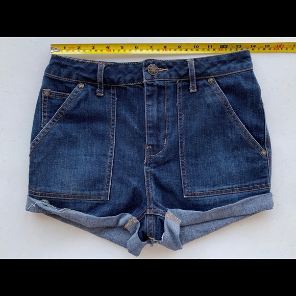 Free People Retro Dark Denim Cuffed Jean Shorts - Picture 7 of 8